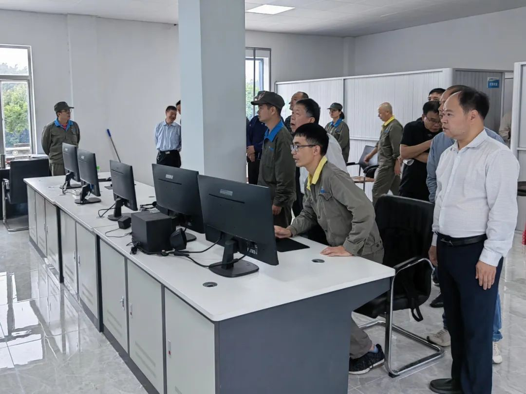 ΰ�¹�����JK-HK�����ο�����ְԱ�黯ըҩ�������պ�װ����ͨ���Ƽ�Ч���ж�